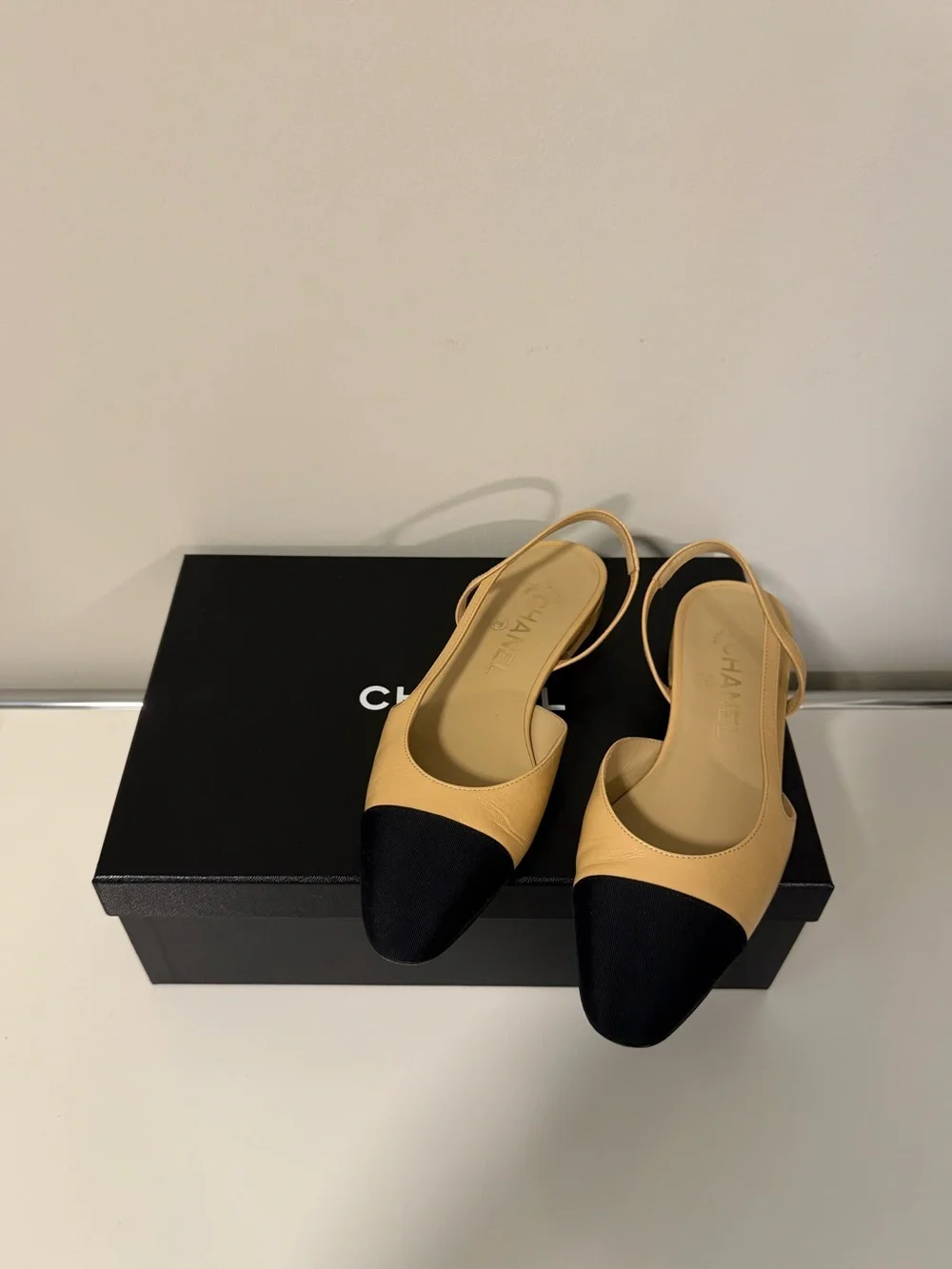 CHANEL Beige & Black Slingbacks